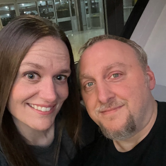 Meet your posher, Kim. - Picture 3 of 6